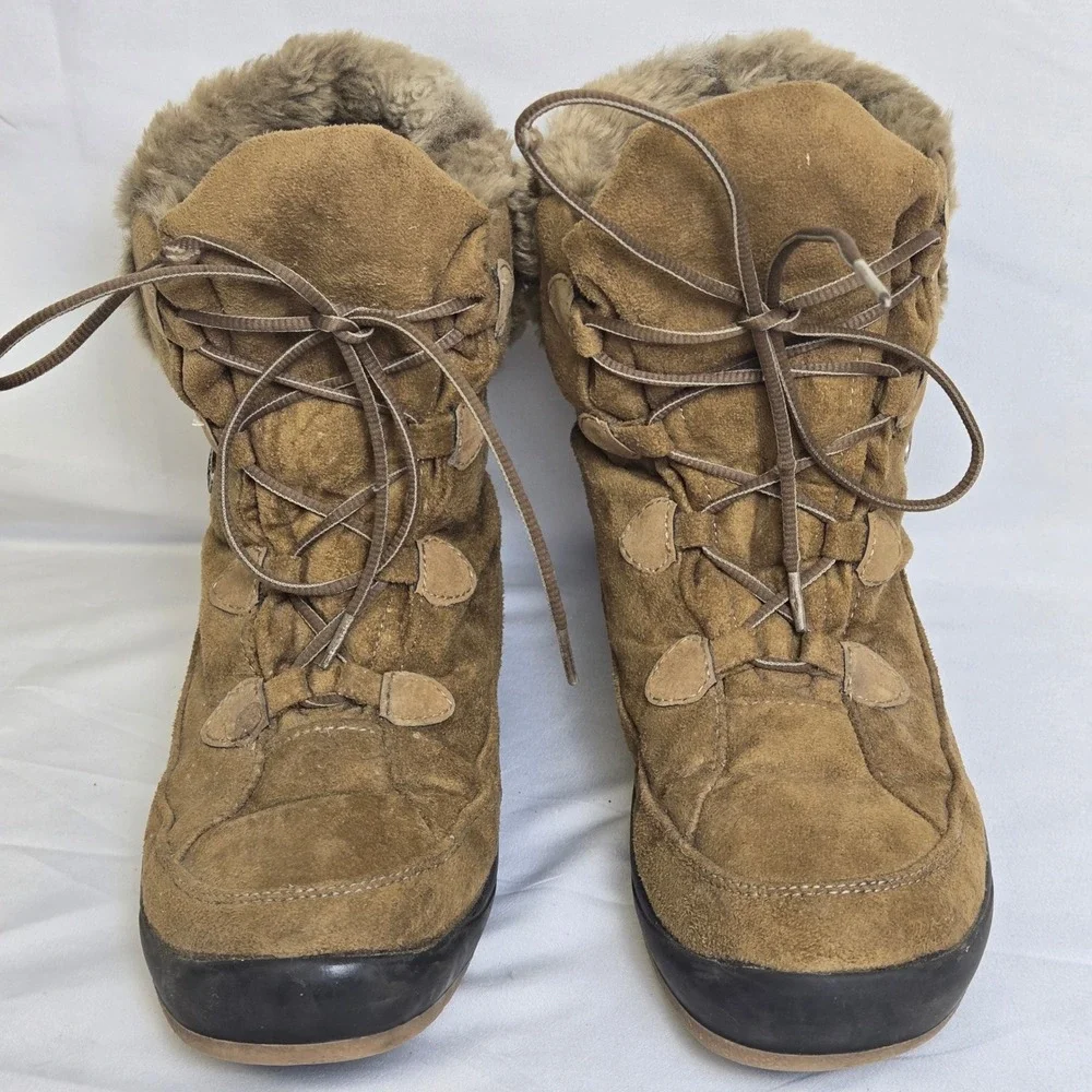 Pajar Faux Fur Lined Winter Boots, Women's Size 38 US 7, Canadian Hiking Utility